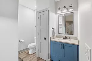 1636 Upland Ct, Hartland, WI 53029 - Photo 44