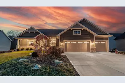 911  Kohlwey Dr, Grafton, WI 53024 - Photo 1