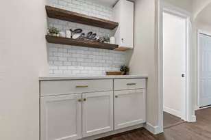 1502 Grant St, Beloit, WI 53511 - Photo 10