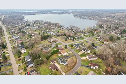 6241  237th Ave, Paddock Lake, WI 53168 - Photo 2