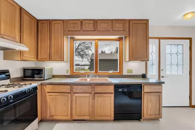 N6236 W Lake Shore Dr, Spring Prairie, WI 53105 - Photo 8