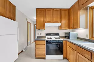 N6236 W Lake Shore Dr, Spring Prairie, WI 53105 - Photo 6