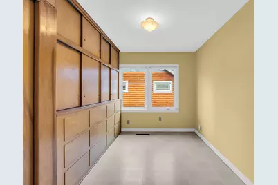 N6236 W Lake Shore Dr, Spring Prairie, WI 53105 - Photo 18