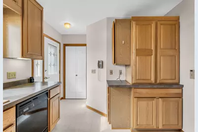 N6236 W Lake Shore Dr, Spring Prairie, WI 53105 - Photo 10