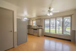 201 Oak Hill Ct, Watertown, WI 53094 - Photo 12