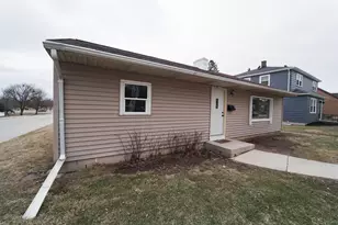 2811 N 11th St, Sheboygan, WI 53083 - Photo 12