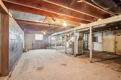 4510 W Loomis Rd, Greenfield, WI 53220 - Photo 44