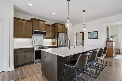 2008  Norfolk Ct, Racine, WI 53182 - Photo 8