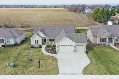 2008  Norfolk Ct, Racine, WI 53182 - Photo 1