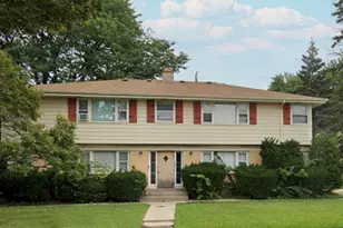 5806 N 76th St, Milwaukee, WI 53218 - Photo 2