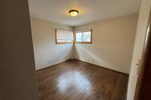 5533 N 95th St, Milwaukee, WI 53225 - Photo 20