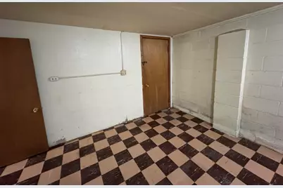 5533 N 95th St, Milwaukee, WI 53225 - Photo 26