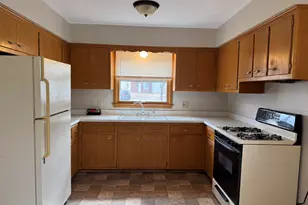 5533 N 95th St, Milwaukee, WI 53225 - Photo 12