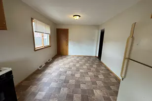 5533 N 95th St, Milwaukee, WI 53225 - Photo 14