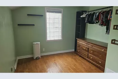 2353 S 77th St, West Allis, WI 53219 - Photo 20