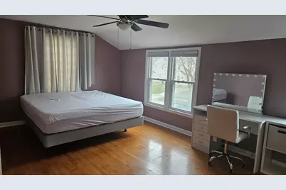 2353 S 77th St, West Allis, WI 53219 - Photo 18