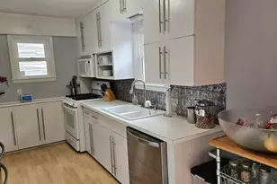 2353 S 77th St, West Allis, WI 53219 - Photo 10