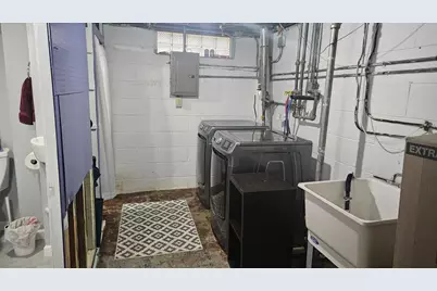 2353 S 77th St, West Allis, WI 53219 - Photo 26