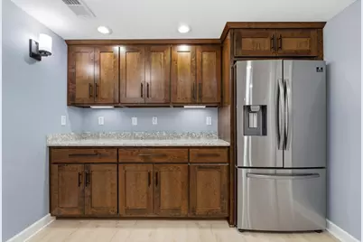 18760  Yorkshire Ln, Brookfield, WI 53045 - Photo 28