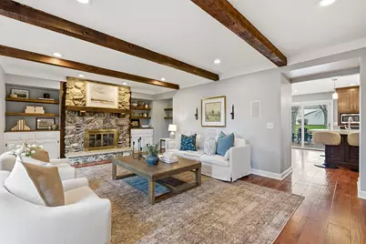 18760  Yorkshire Ln, Brookfield, WI 53045 - Photo 6