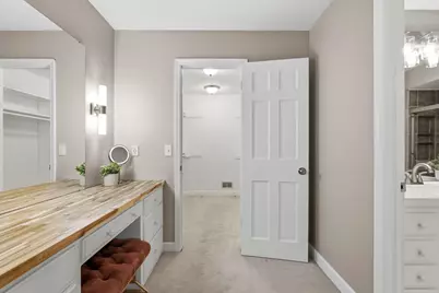 18760  Yorkshire Ln, Brookfield, WI 53045 - Photo 20