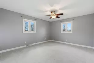 18760 Yorkshire Ln, Brookfield, WI 53045 - Photo 24