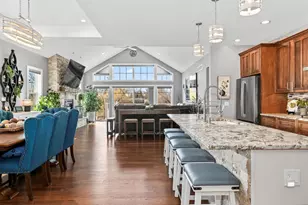 6714 Burma Rd, Racine, WI 53185 - Photo 12