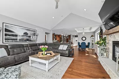 6714  Burma Rd, Racine, WI 53185 - Photo 18