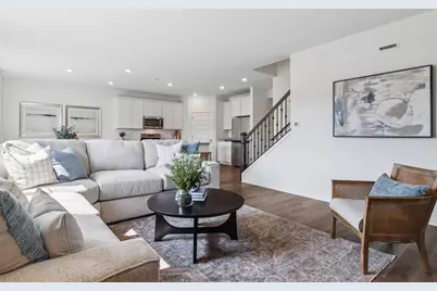 5745  Hunter Dr, Racine, WI 53406 - Photo 12