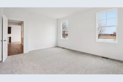 5746  Hunter Dr, Racine, WI 53406 - Photo 14