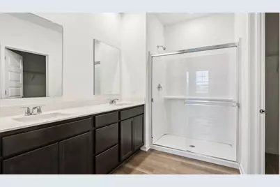 5746  Hunter Dr, Racine, WI 53406 - Photo 18