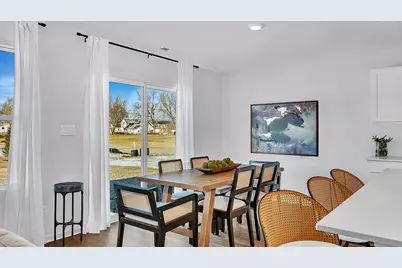 5760  Hunter Dr, Racine, WI 53406 - Photo 6