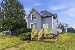 1206 Carlisle Ave, Racine, WI 53404 - Photo 1