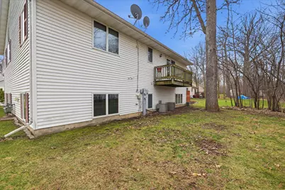 492  Park Pl #21, Kewaskum, WI 53040 - Photo 16