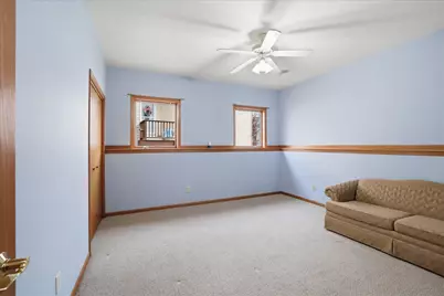 492  Park Pl #21, Kewaskum, WI 53040 - Photo 12