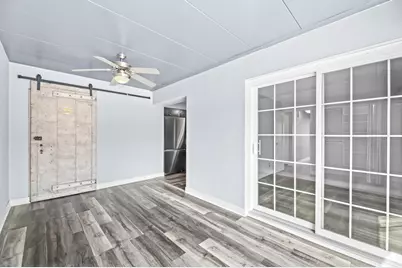 2525 S Shore Dr #2D, Milwaukee, WI 53207 - Photo 14