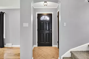 3876 N 61st St, Milwaukee, WI 53216 - Photo 6