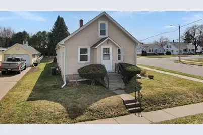 522 W Foster St, Tomah, WI 54660 - Photo 44