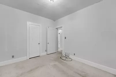 2607  Lasalle St, Racine, WI 53402 - Photo 24