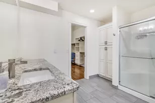 810 S 8th St, Manitowoc, WI 54220 - Photo 28