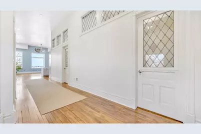 810 S 8th St, Manitowoc, WI 54220 - Photo 22