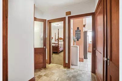 1534 S 32nd St, Milwaukee, WI 53215 - Photo 22