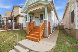 1534 S 32nd St, Milwaukee, WI 53215 - Photo 2