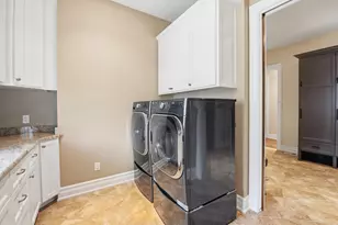 1264 Mary Hill Cir, Hartland, WI 53029 - Photo 60