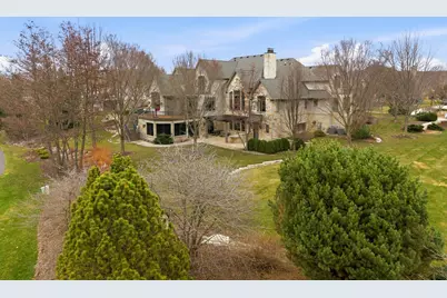 1264  Mary Hill Cir, Hartland, WI 53029 - Photo 70