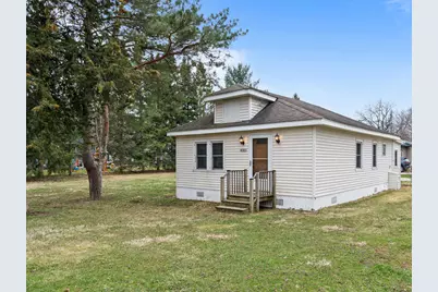 N1461  Jasmine Dr, Bloomfield, WI 53128 - Photo 2