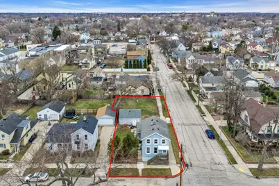 1240  Erie St, Racine, WI 53402 - Photo 6