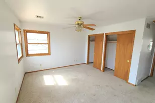 818 S 116th St, West Allis, WI 53214 - Photo 14