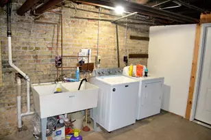 3213 Washington Ave, Racine, WI 53405 - Photo 12