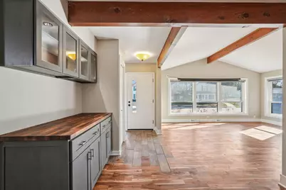 726 W Wisconsin Ave, Oconomowoc, WI 53066 - Photo 6